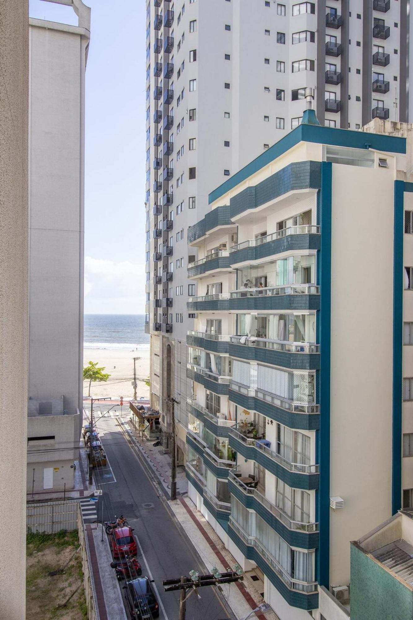 Dca51 - Pe Na Areia, Churrasqueira, 2 Garagens Balneário Camboriú Exterior foto